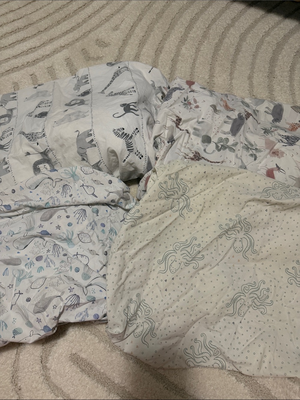 Pottery Barn Kids Neutral Animal & Sea Life Crib Bedding Mix